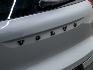 Volvo EX40