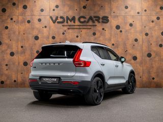 Volvo EX40
