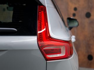 Volvo EX40