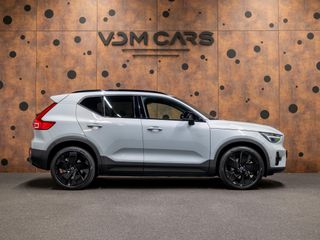 Volvo EX40