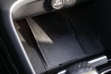 Volvo EX40