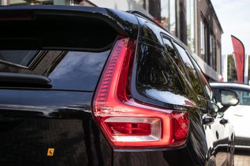 Volvo EX40