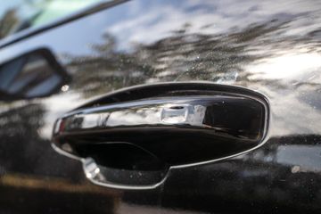 Volvo EX40