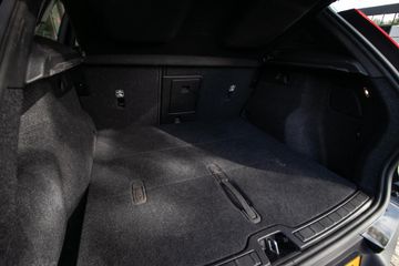 Volvo EX40