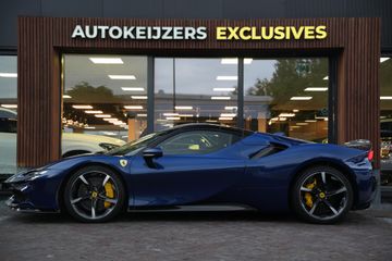 Ferrari SF90 Spider