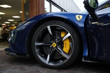 Ferrari SF90 Spider
