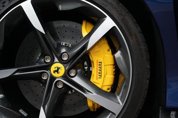 Ferrari SF90 Spider