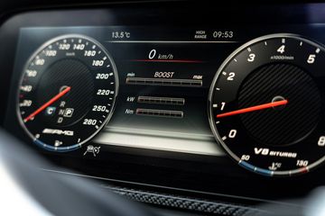 Mercedes-Benz G-Klasse