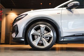 Audi Q4 Sportback e-tron