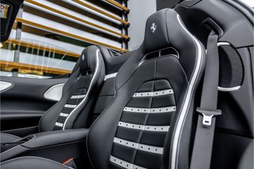 Ferrari SF90 Spider