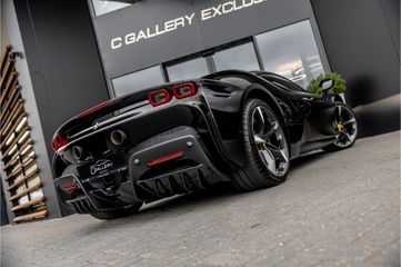 Ferrari SF90 Spider