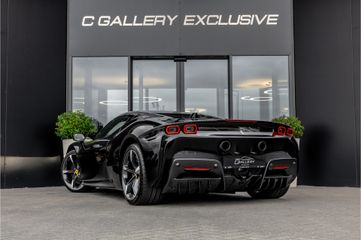 Ferrari SF90 Spider