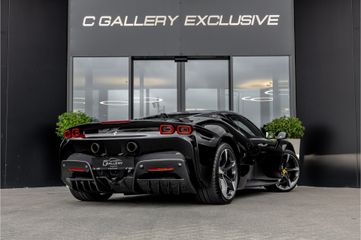 Ferrari SF90 Spider