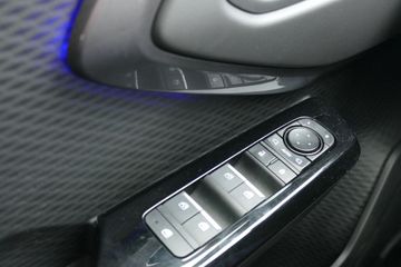 Suzuki e Vitara