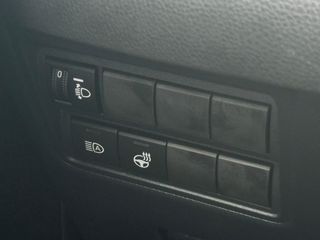 Mazda 2 Hybrid