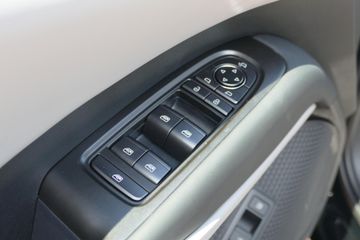 BYD SEAL