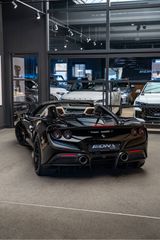 Ferrari F8 Spider