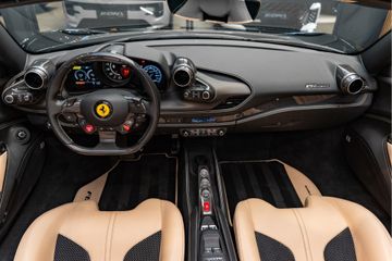 Ferrari F8 Spider
