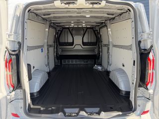 Ford E-Transit Custom