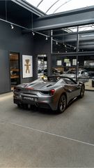 Ferrari 488