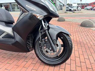 Kawasaki J300