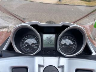 Kawasaki J300