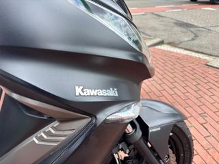 Kawasaki J300