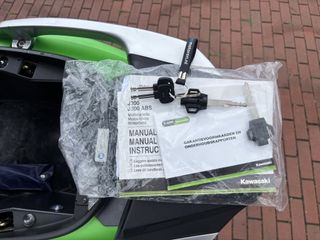 Kawasaki J300
