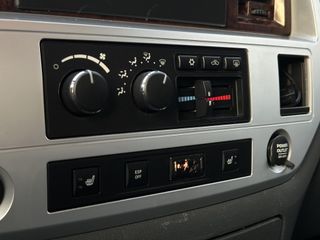 Dodge Ram Pick-Up