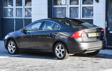 Volvo S60