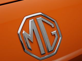 MG MG4