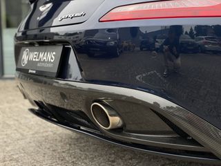 Aston Martin V12 Vanquish