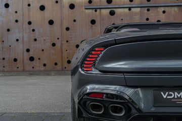 Aston Martin Vanquish