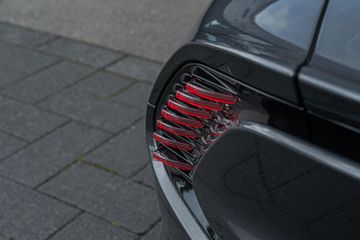 Aston Martin Vanquish