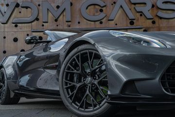Aston Martin Vanquish