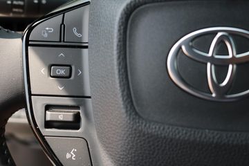 Toyota C-HR+