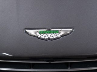 Aston Martin DB11