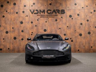 Aston Martin DB11