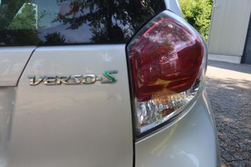 Toyota Verso-S