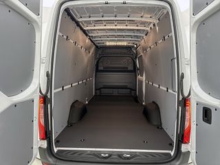 Mercedes-Benz eSprinter