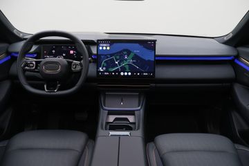 Lynk & Co 08