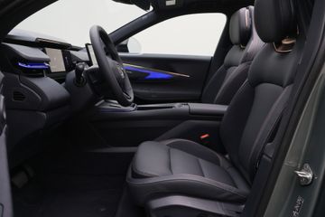 Lynk & Co 08