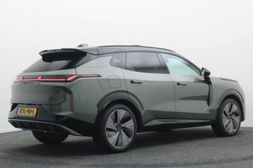 Lynk & Co 08