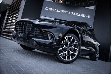 Aston Martin DBX