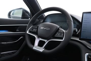 BYD SEAL U