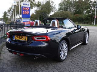 Fiat 124 Spider