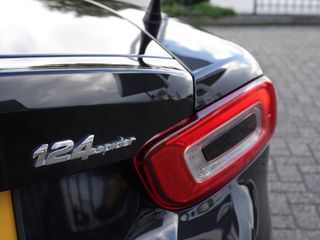 Fiat 124 Spider
