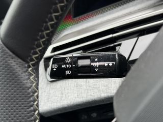 Peugeot e-3008