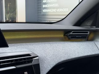 Peugeot e-3008