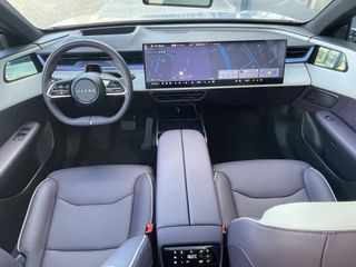 Mazda CX-6e